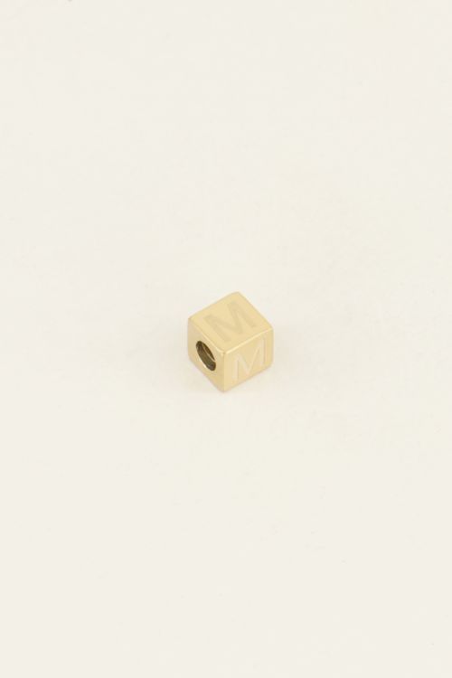 Cubes bedel initiaal