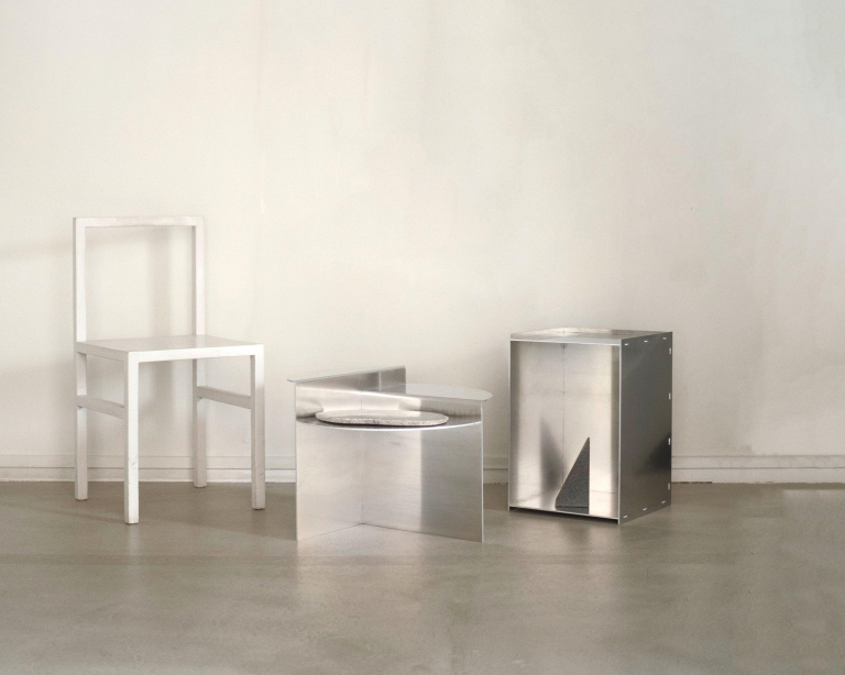 Frama Rivet bijzettafel aluminium