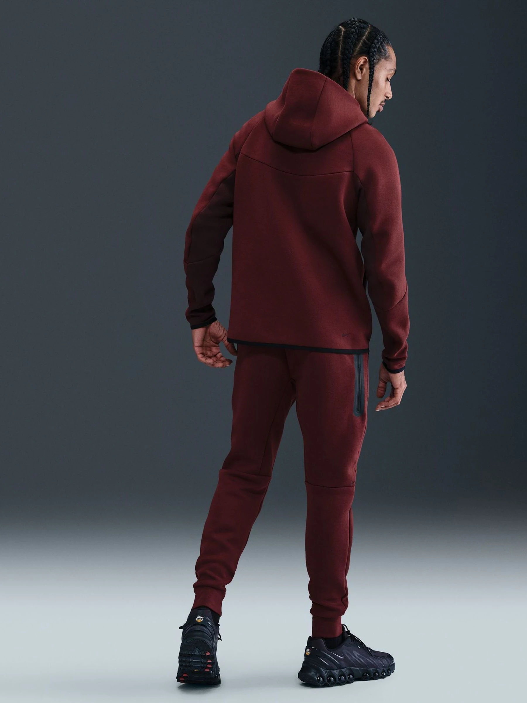 Donker team rood - Nike Tech Fleece joggingbroek