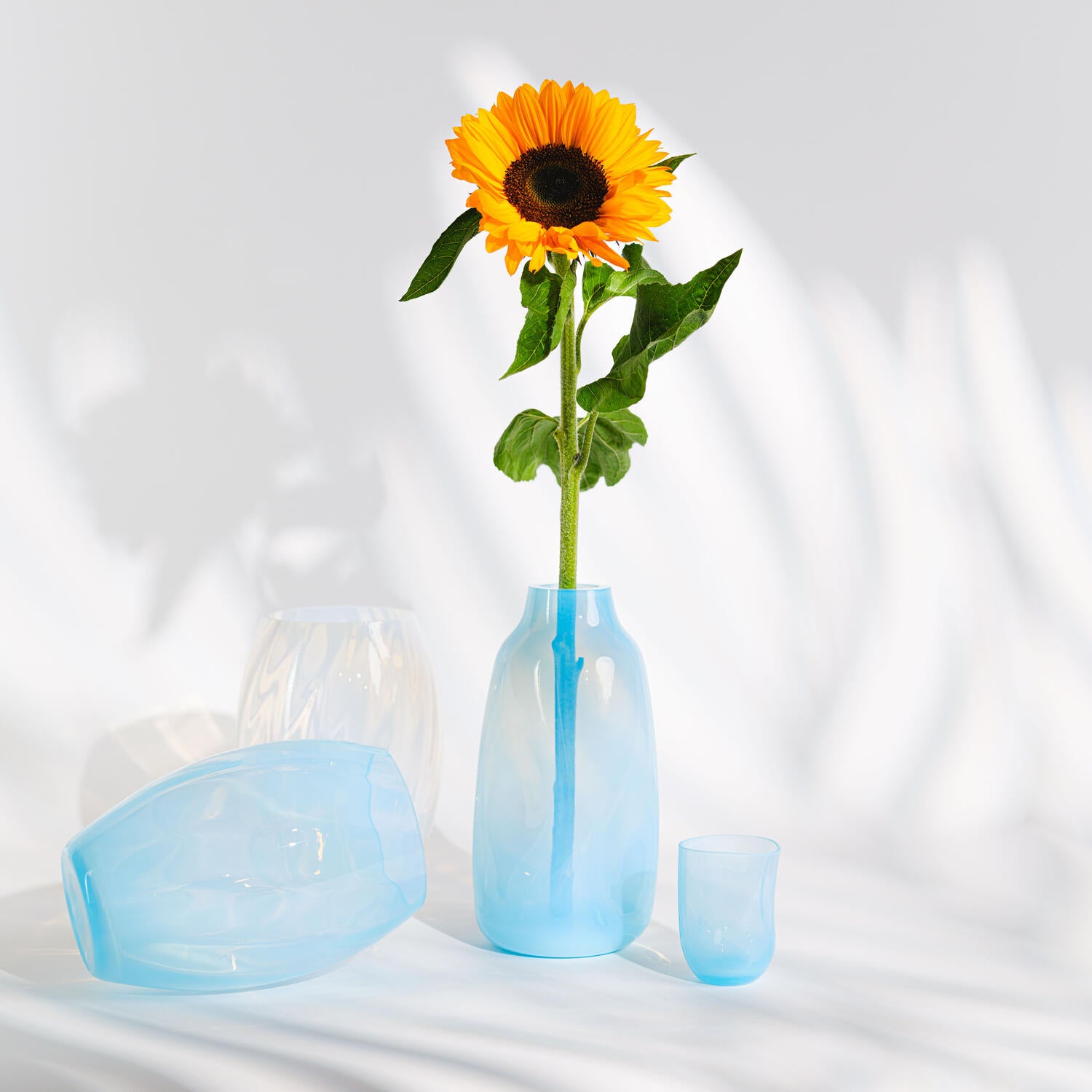 Anna Von Lipa  Opaline Elipse vase, Creamy White - H23 cm.