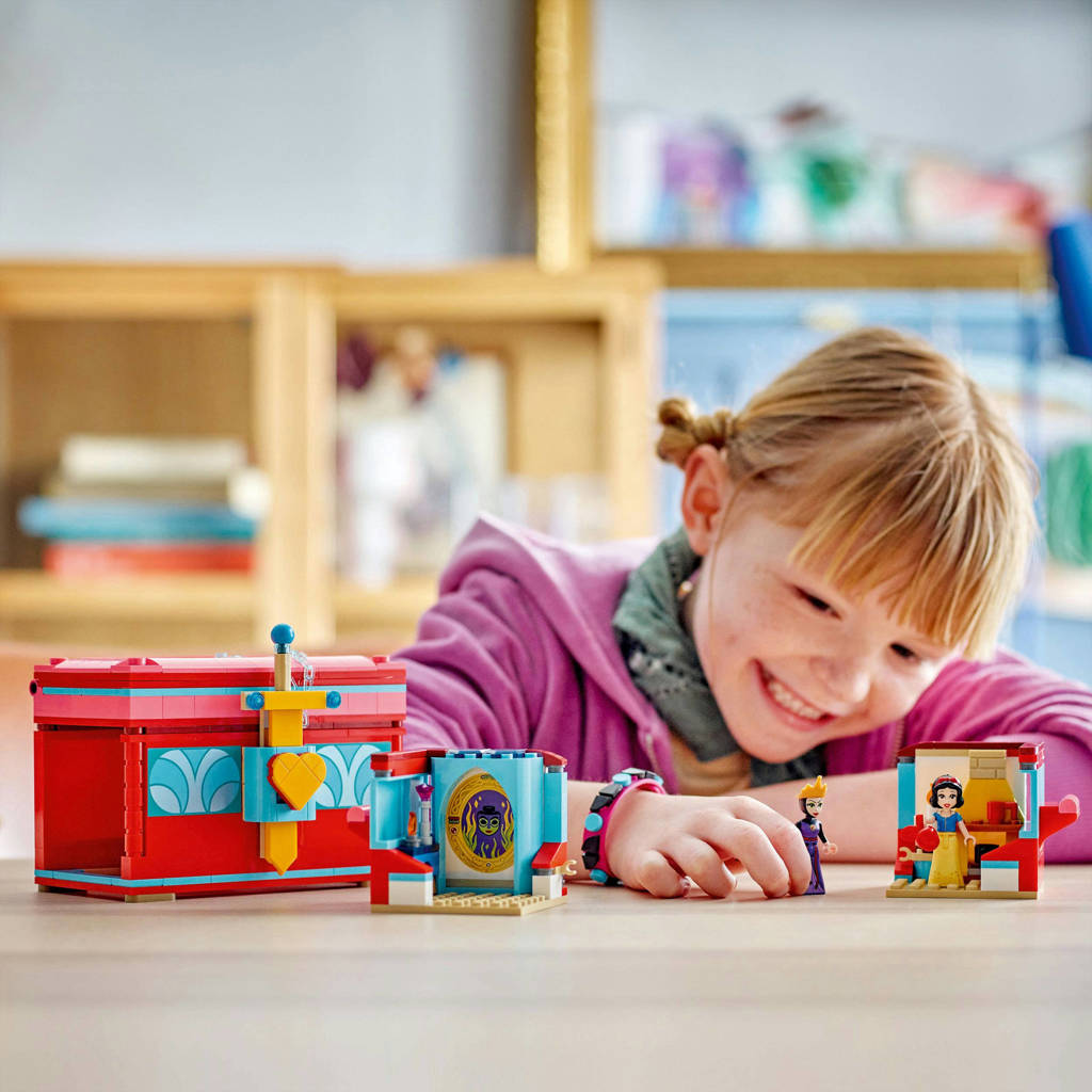 Mooie sieradendoos met veel speelplezierSneeuwwitjes sieradendoos, Bouwbaar Speelgoed voor Kinderen met Poppetjes 43276