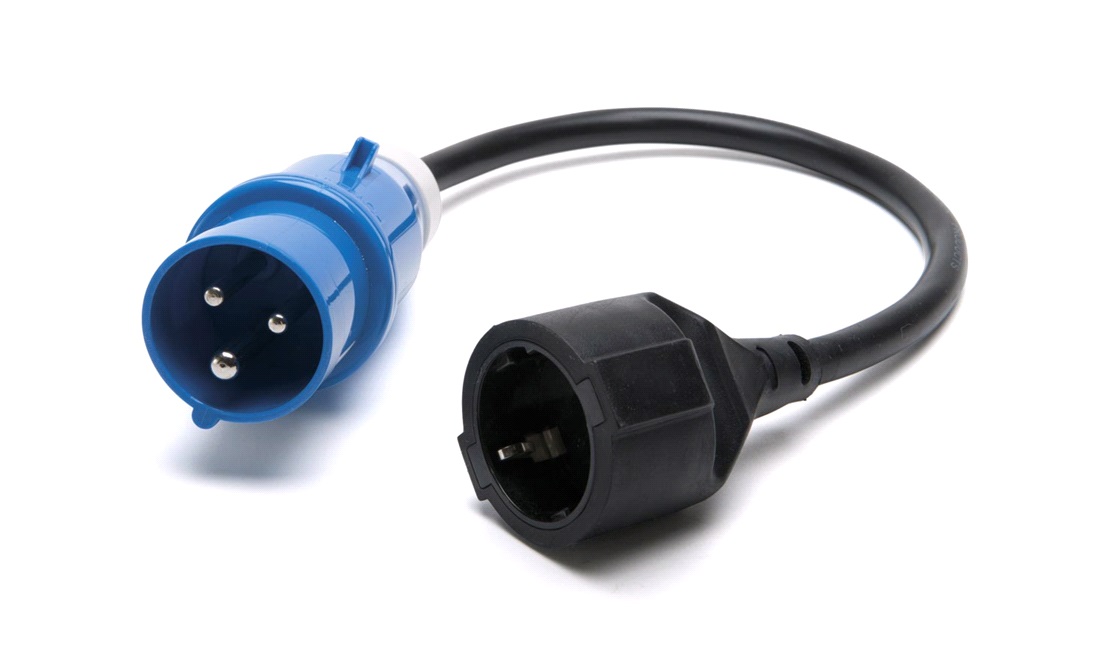 Adapterkabel 0,4 m CEE -> Schuko