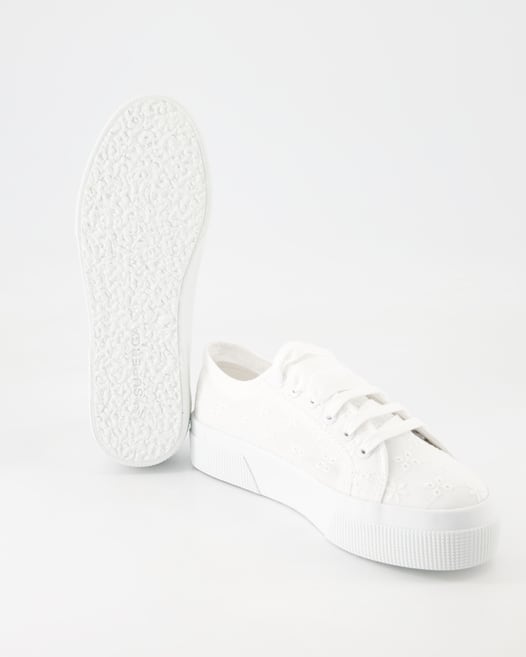 Superga 2740 Sneaker in Weiß
