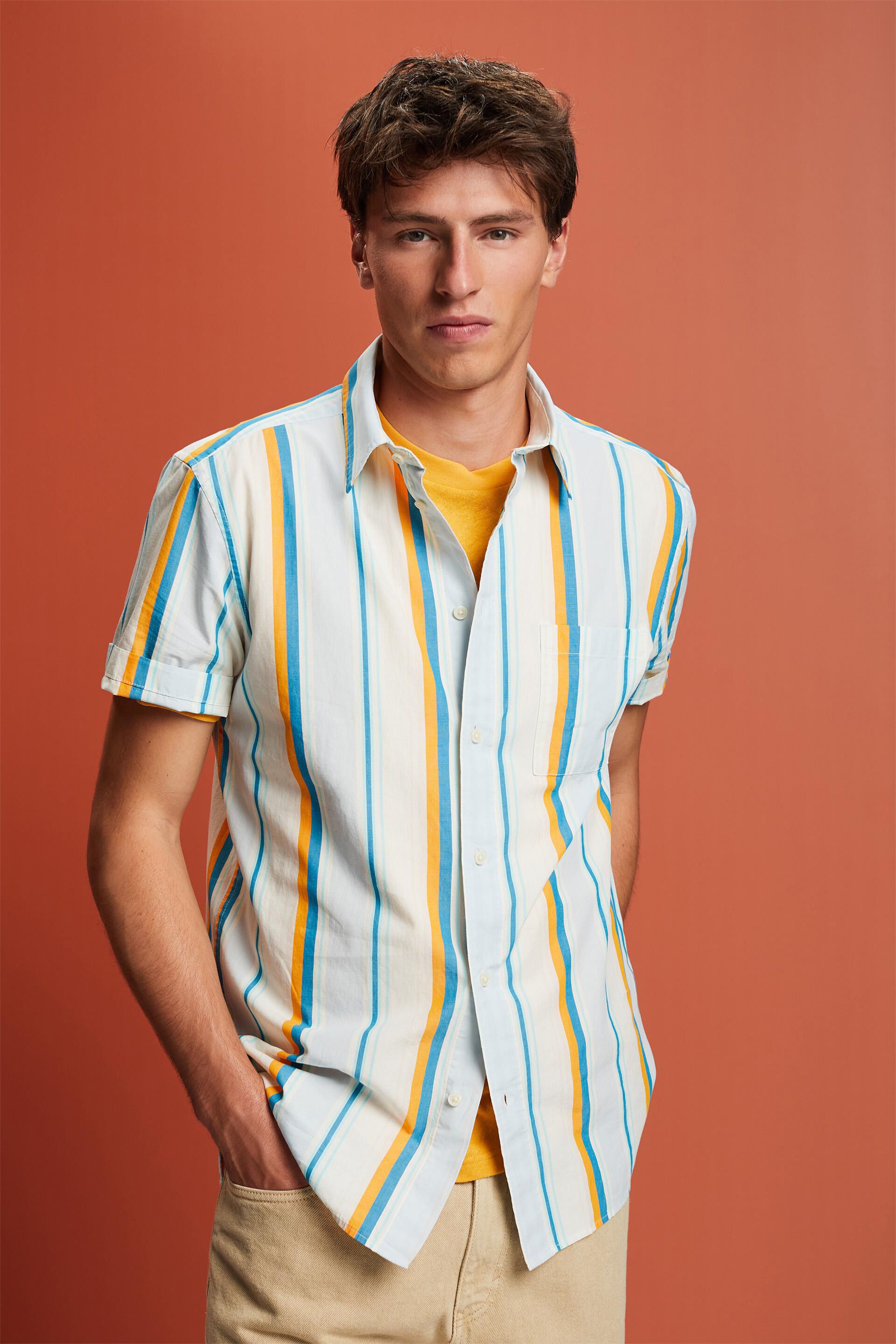 Chemise à manches courtes animée d’un motif, 100 % coton