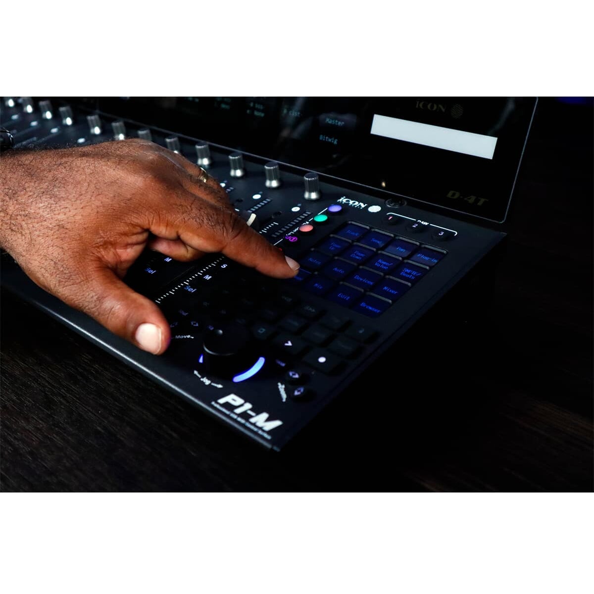 iCON P1-M USB MIDI DAW Controller