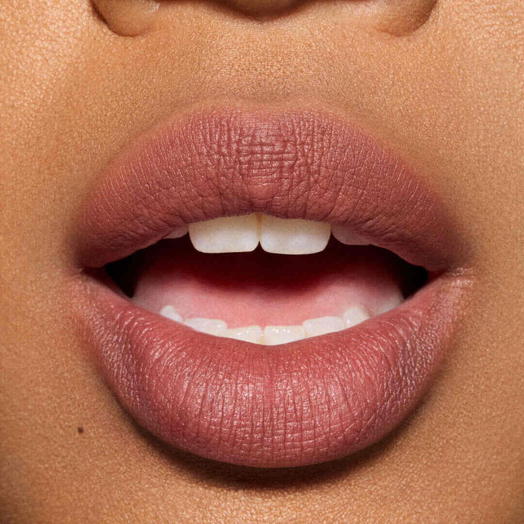 MAC POWDER KISS Hazy Matte Lipstick