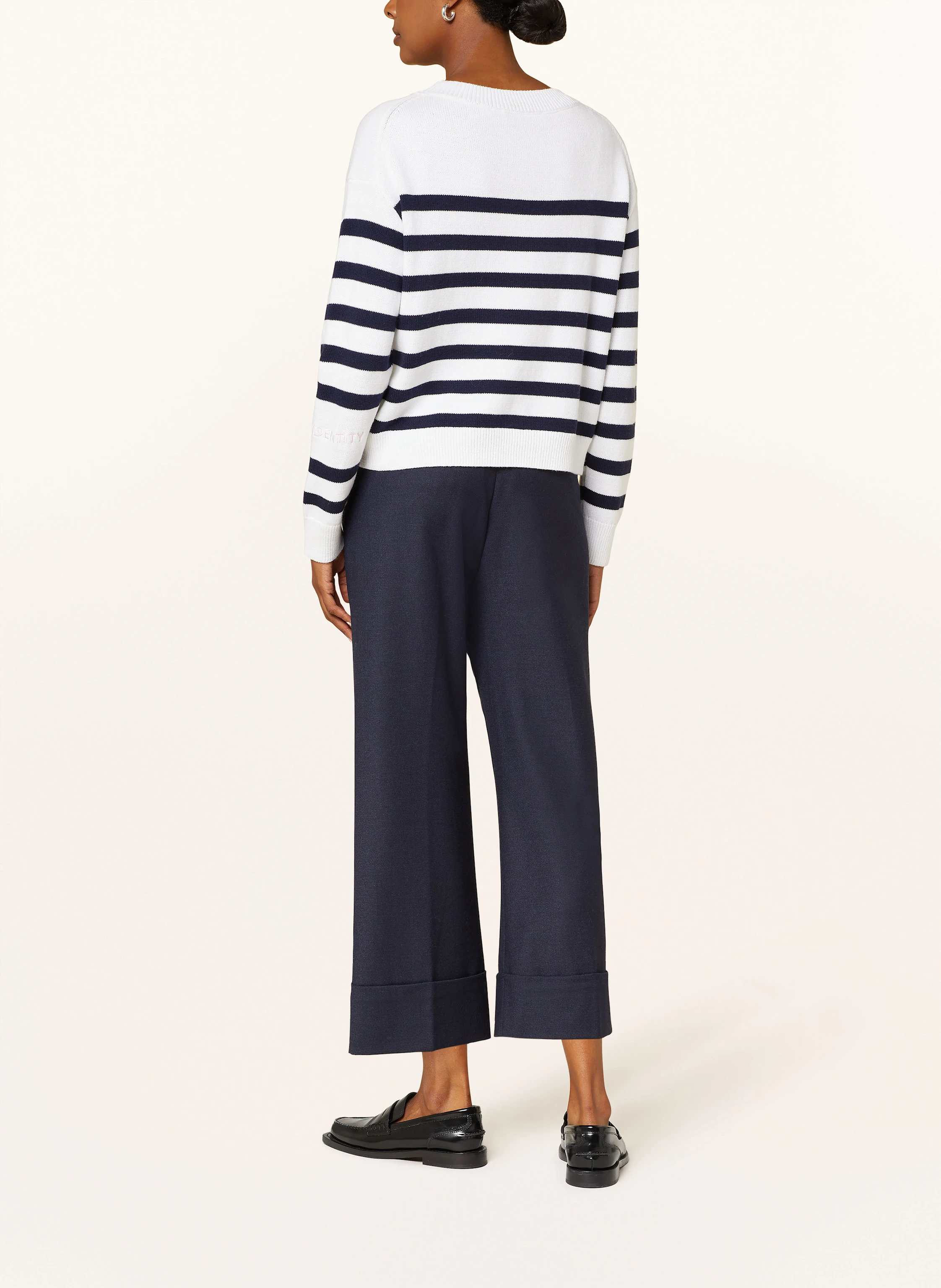 comma casual identity Pullover