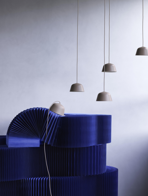 Muuto Ambit hanglamp Ø25 lichtblauw