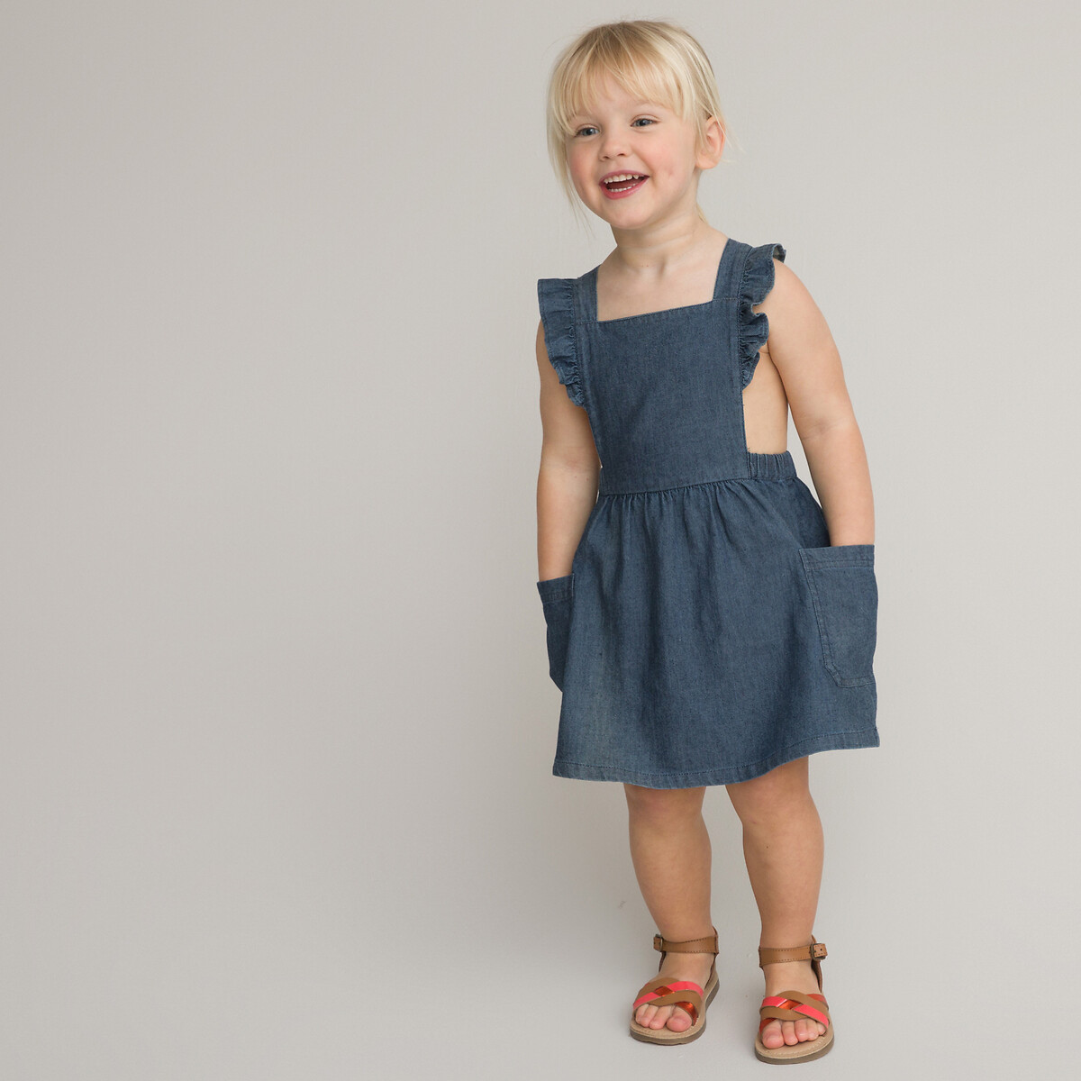 COLEÇÕES LA REDOUTE<br>Vestido avental em denim leve