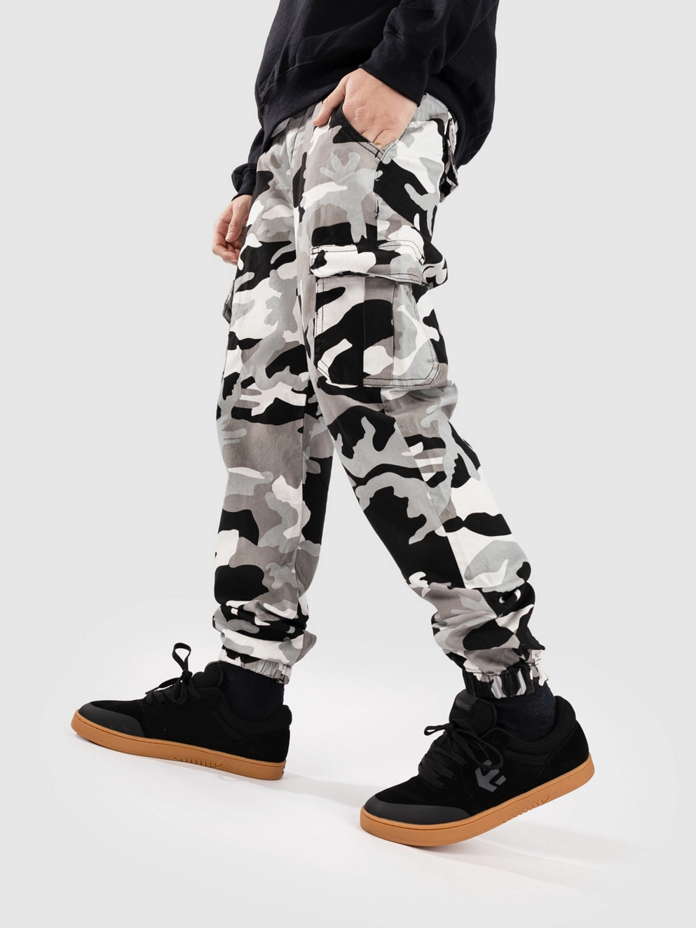 Urban Classics Cargo Jogging 2.0 Pants snow camo