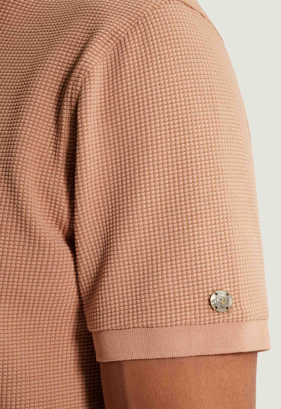 Cast Iron Waffle Structure Polo