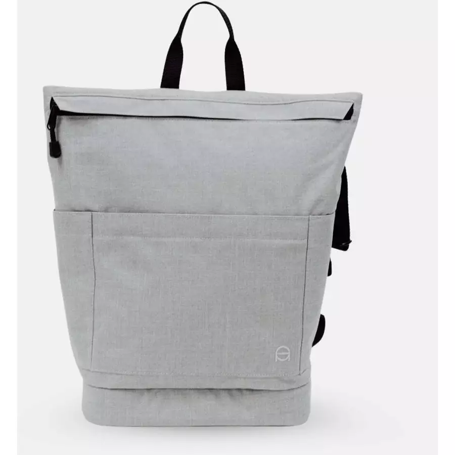 Anna und Oskar Fairer Wickelrucksack Kalle aus recyceltem Material Hellgrau