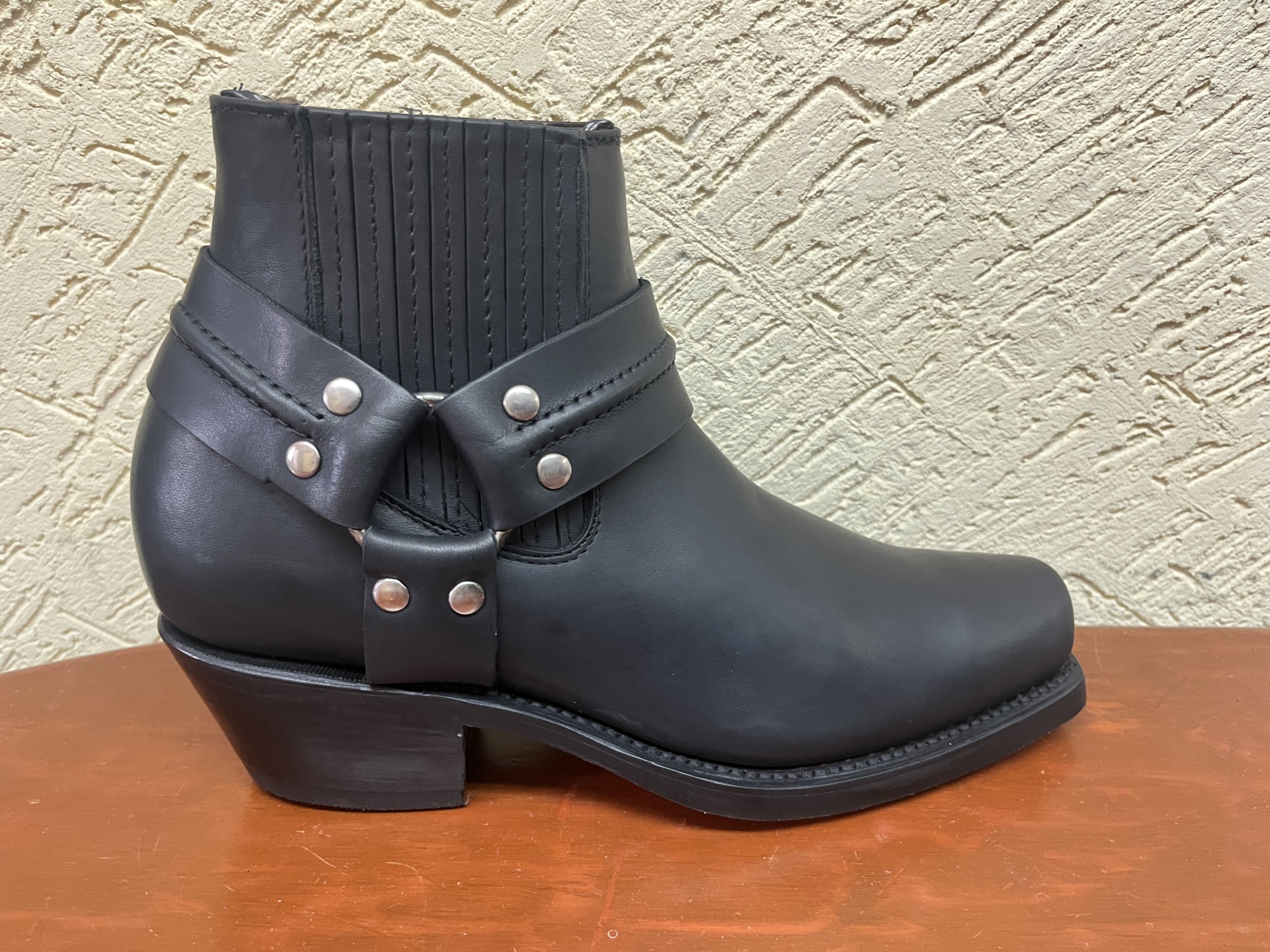 Lederstiefel 'Sonrisa', schwarz, in vier Größen günstig bestellen