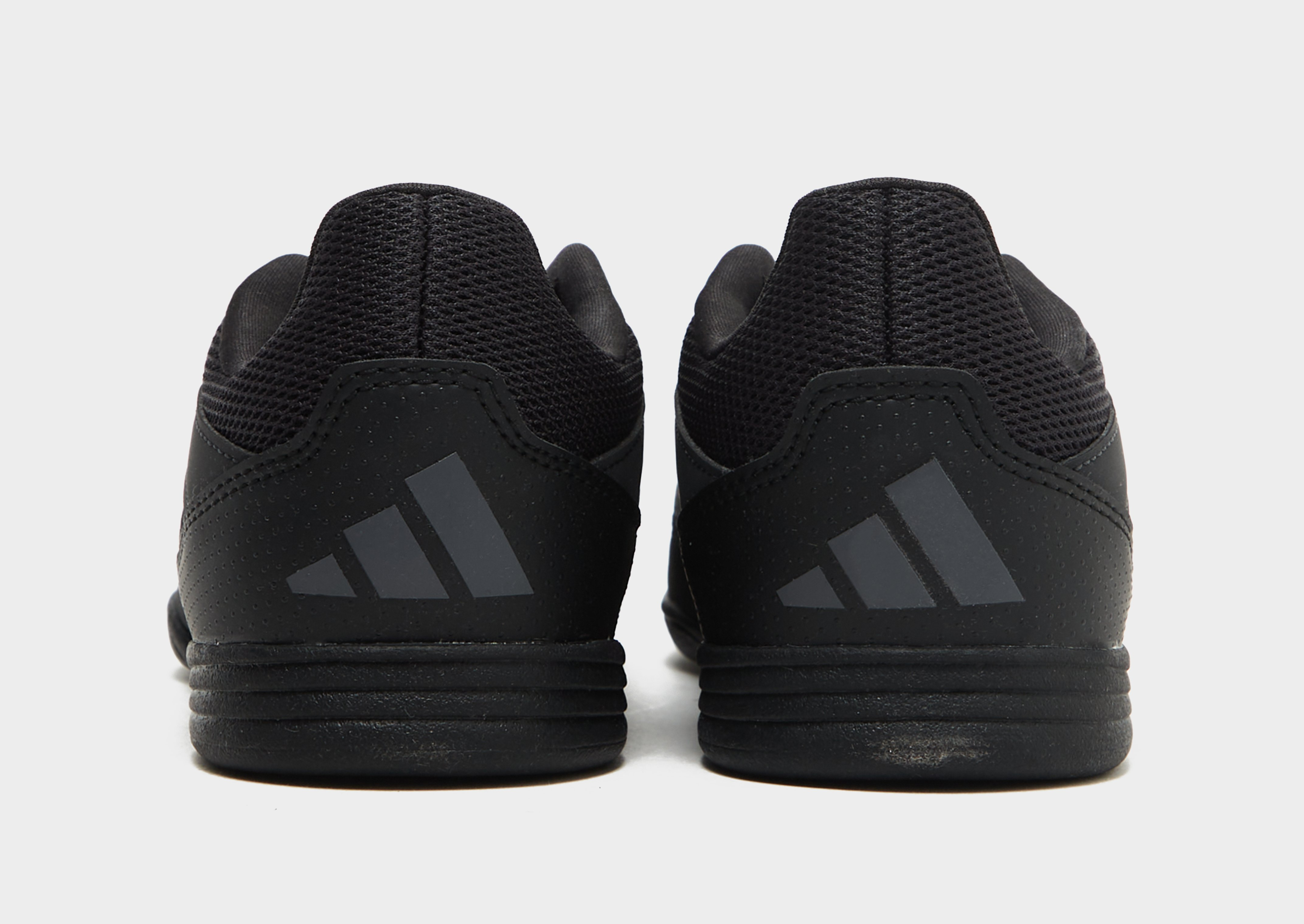adidas Chaussure de football Predator Club Indoor Sala