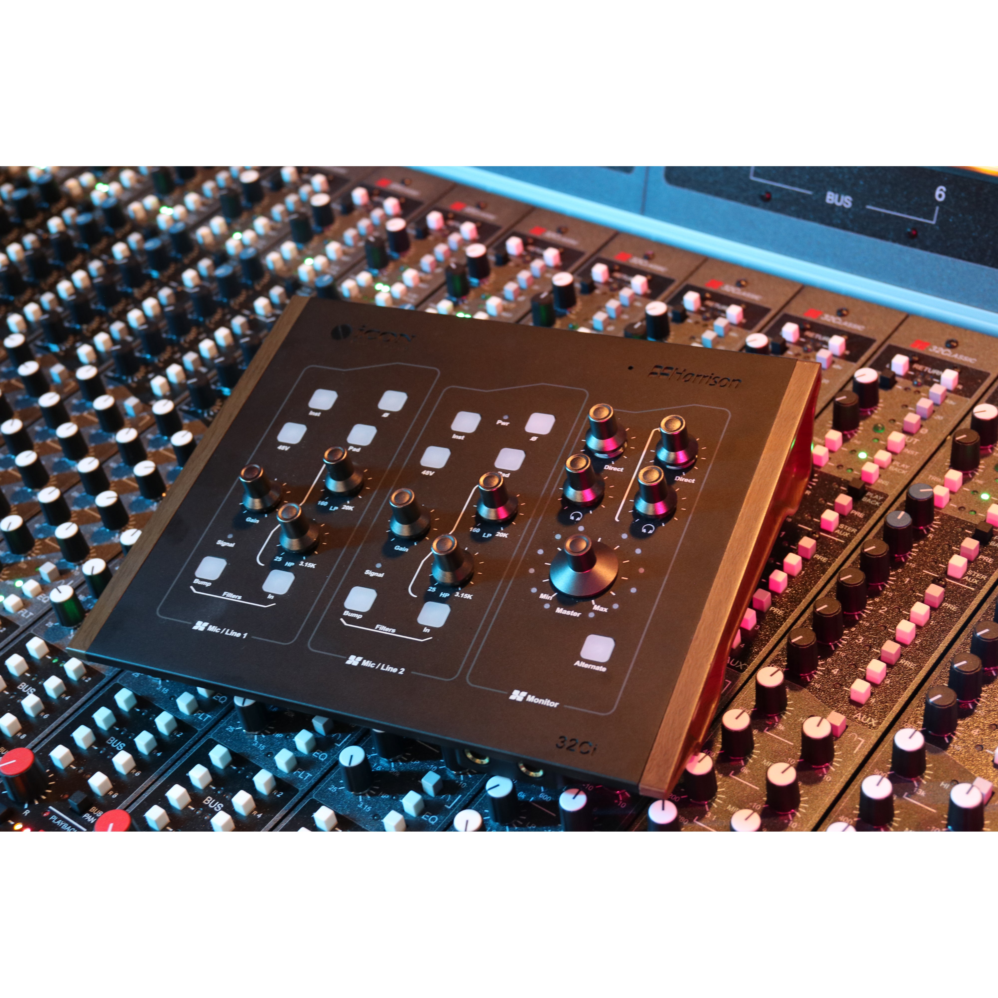 iCON 32Ci USB audio interface met Harrison microfoon preamps