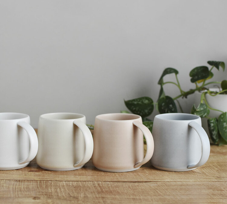Tasse KINTO Ripple beige en procelaine 250 ml