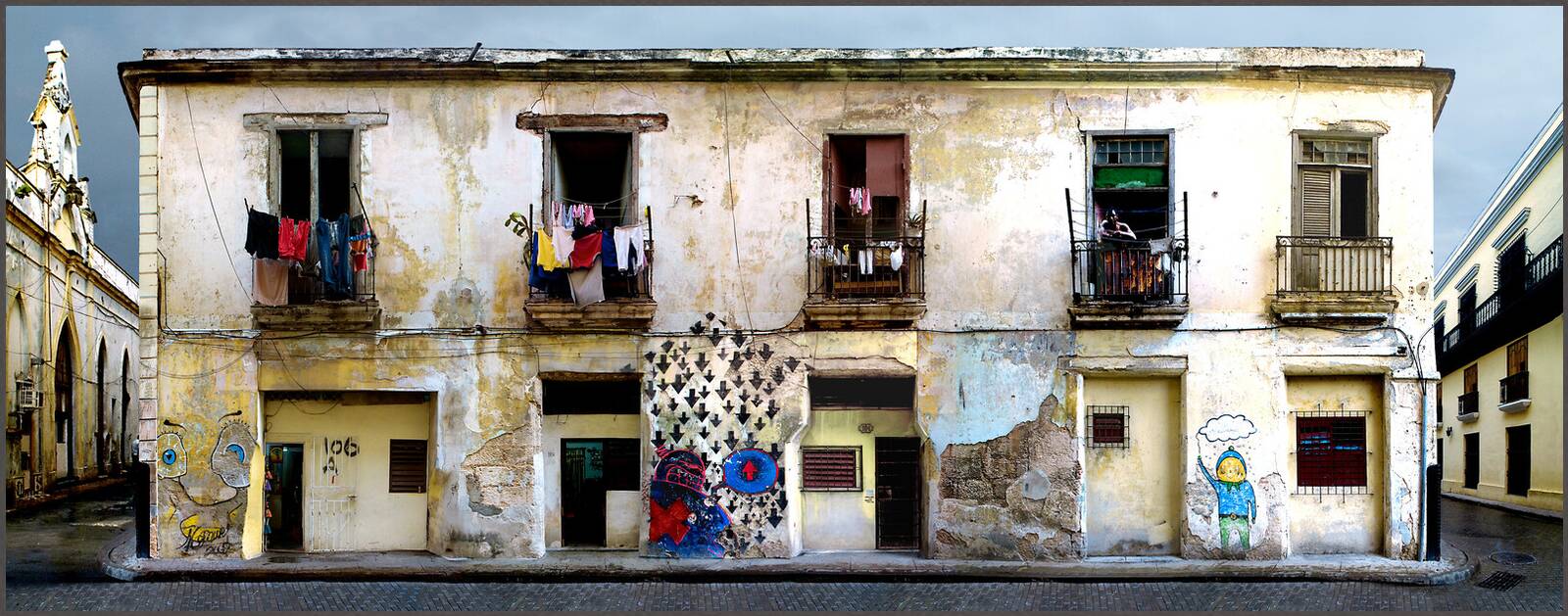 Havana, Calle Brasil by Larry Yust - Limited Edition. Edition of: 150. Signed.