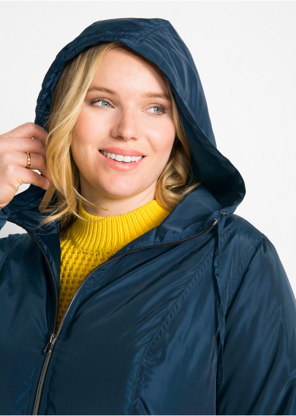 Manteau outdoor légèrement doublé avec cordon de serrage