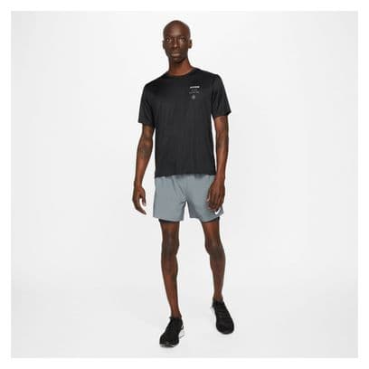 Short 2-en-1 Nike Dri-Fit Stride Gris