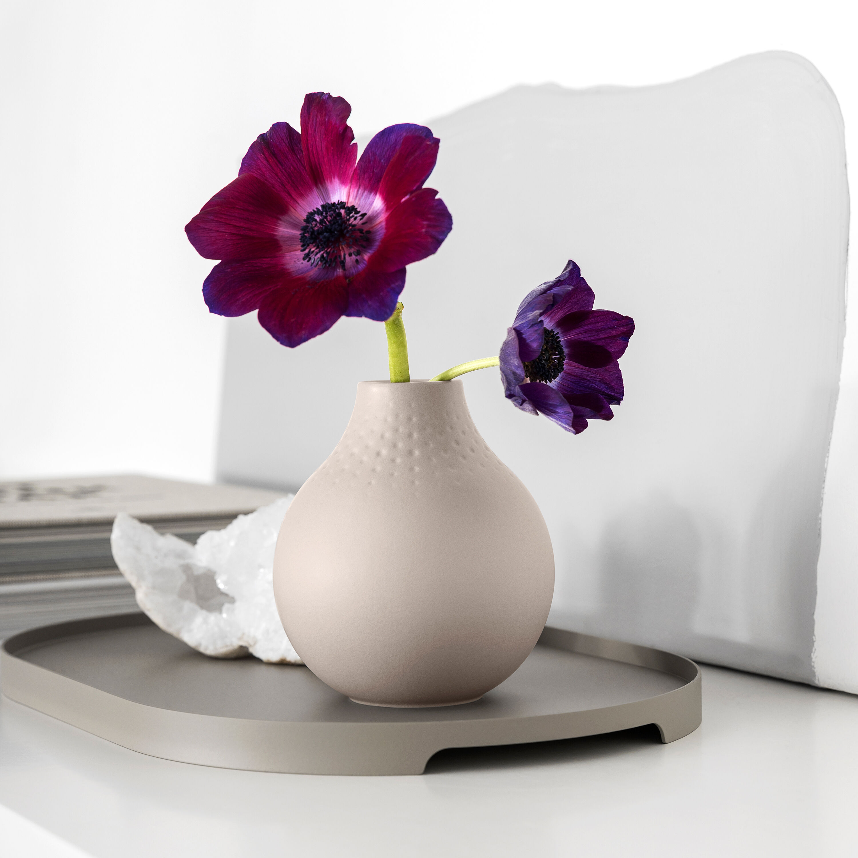 Manufacture Vase Beige, 4.4'' x 4.9'', Premium Porcelain