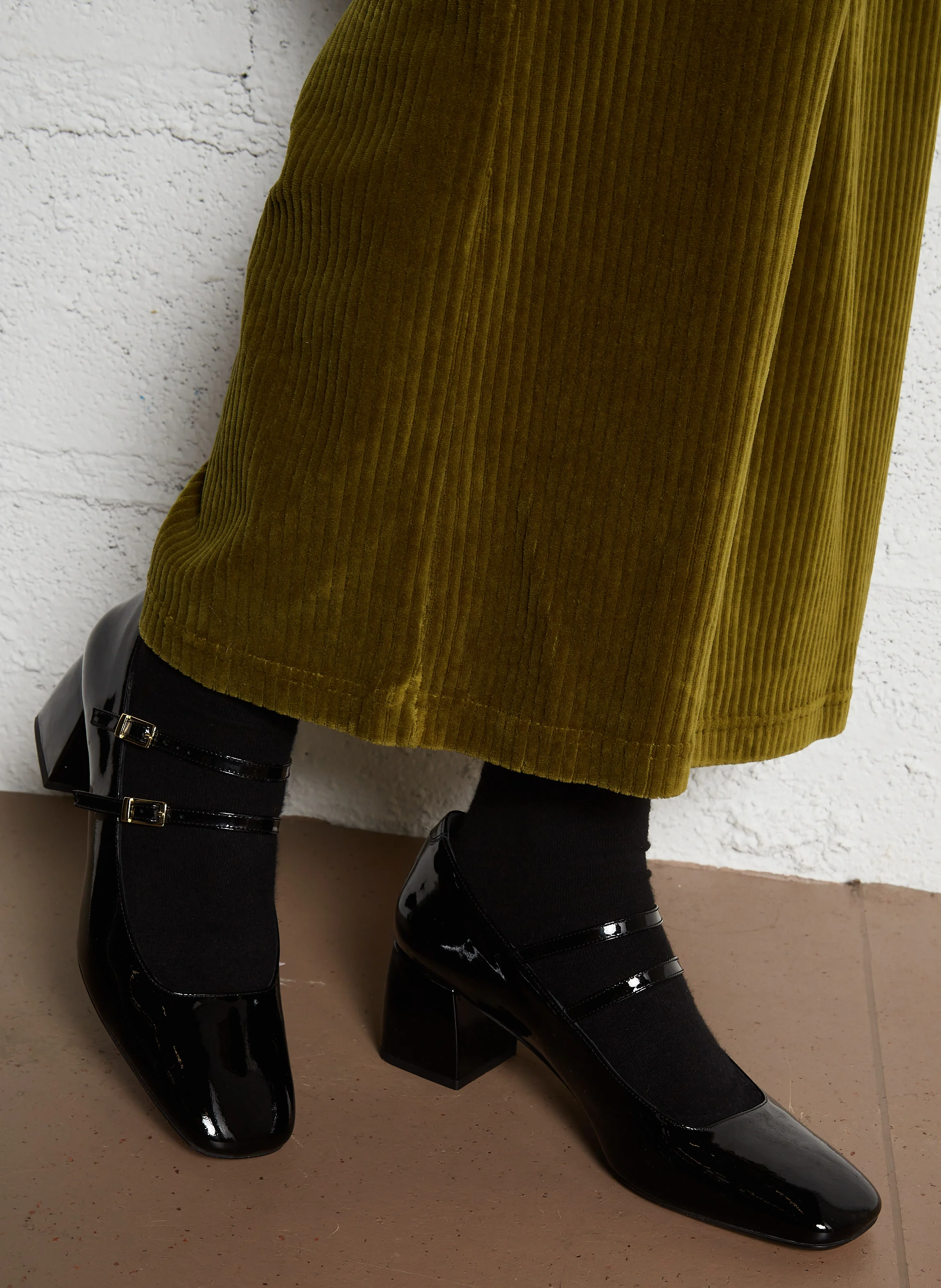 BABE - Babies en cuir métallisé | Noir