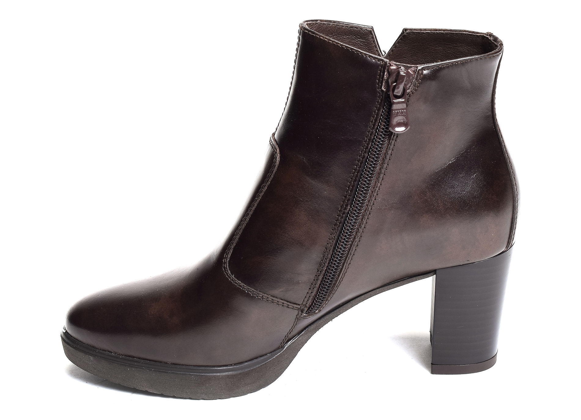 08241 marron