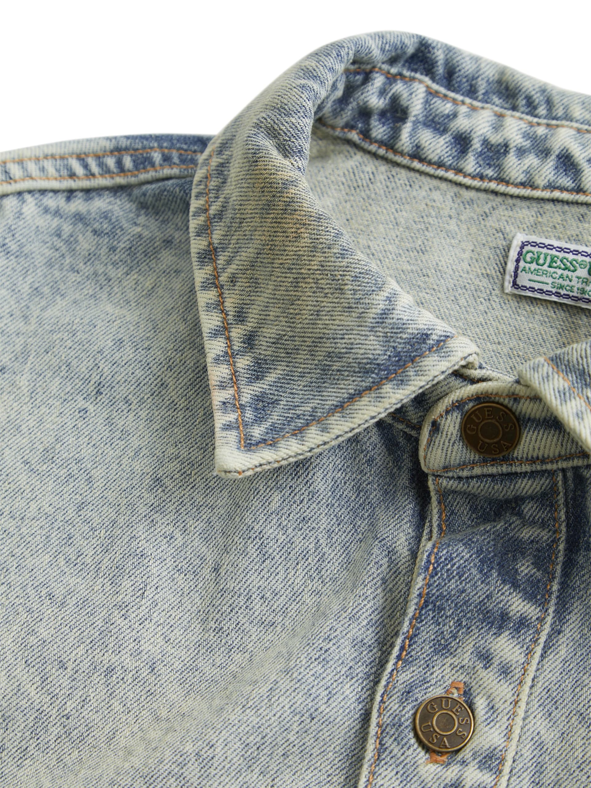 camisa utilitária jeans