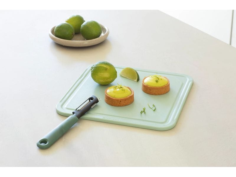 Brabantia Sparschäler Tasty  Grün Drehbarer Sparschäler plus Raspel