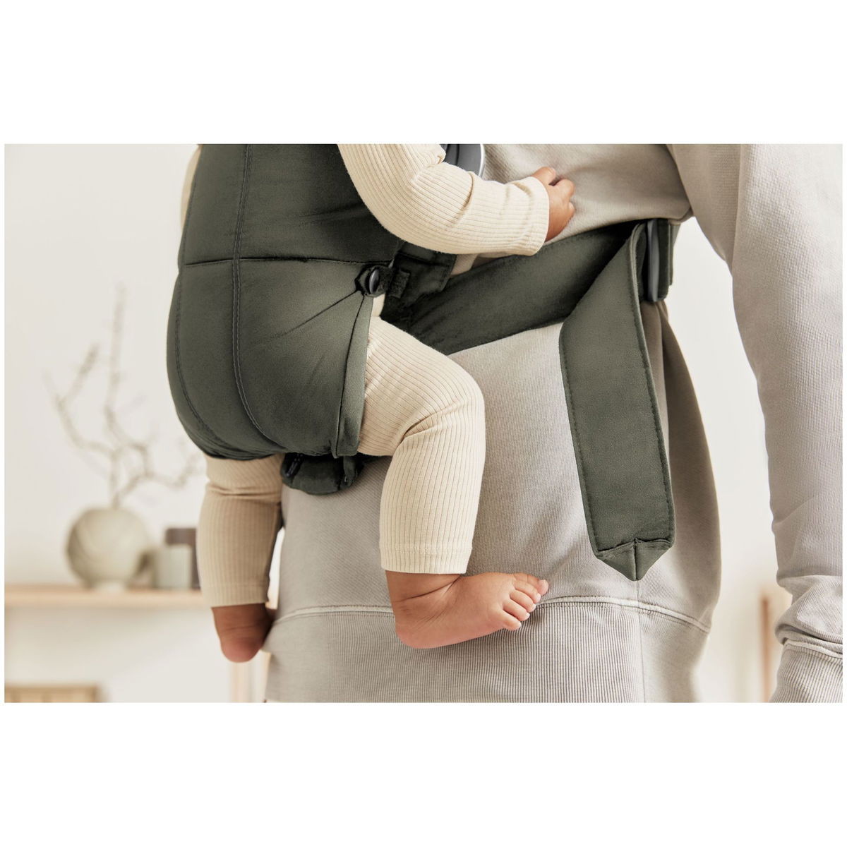 BabyBjörnBabyBjörn   Tragesitz Mini Cotton dunkelgrün