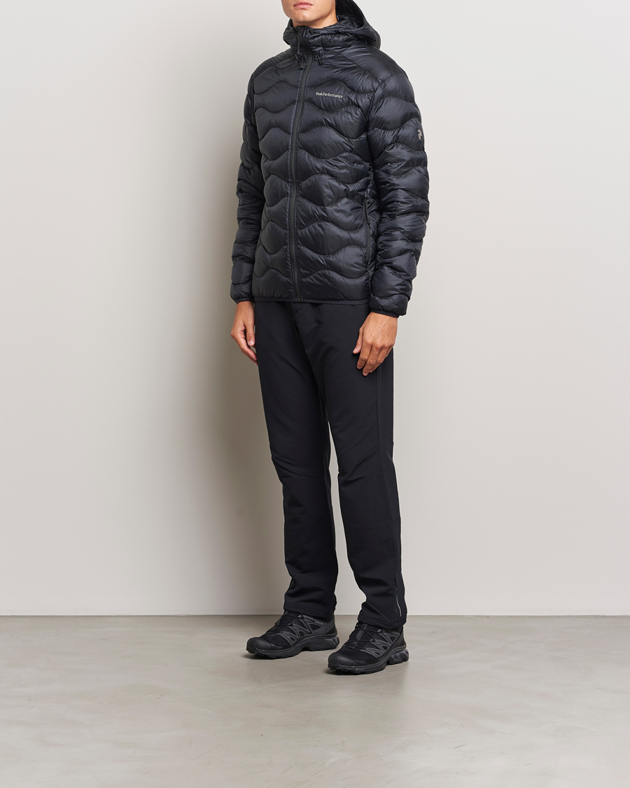 Peak Performance Helium Down Hooded Jacket Black