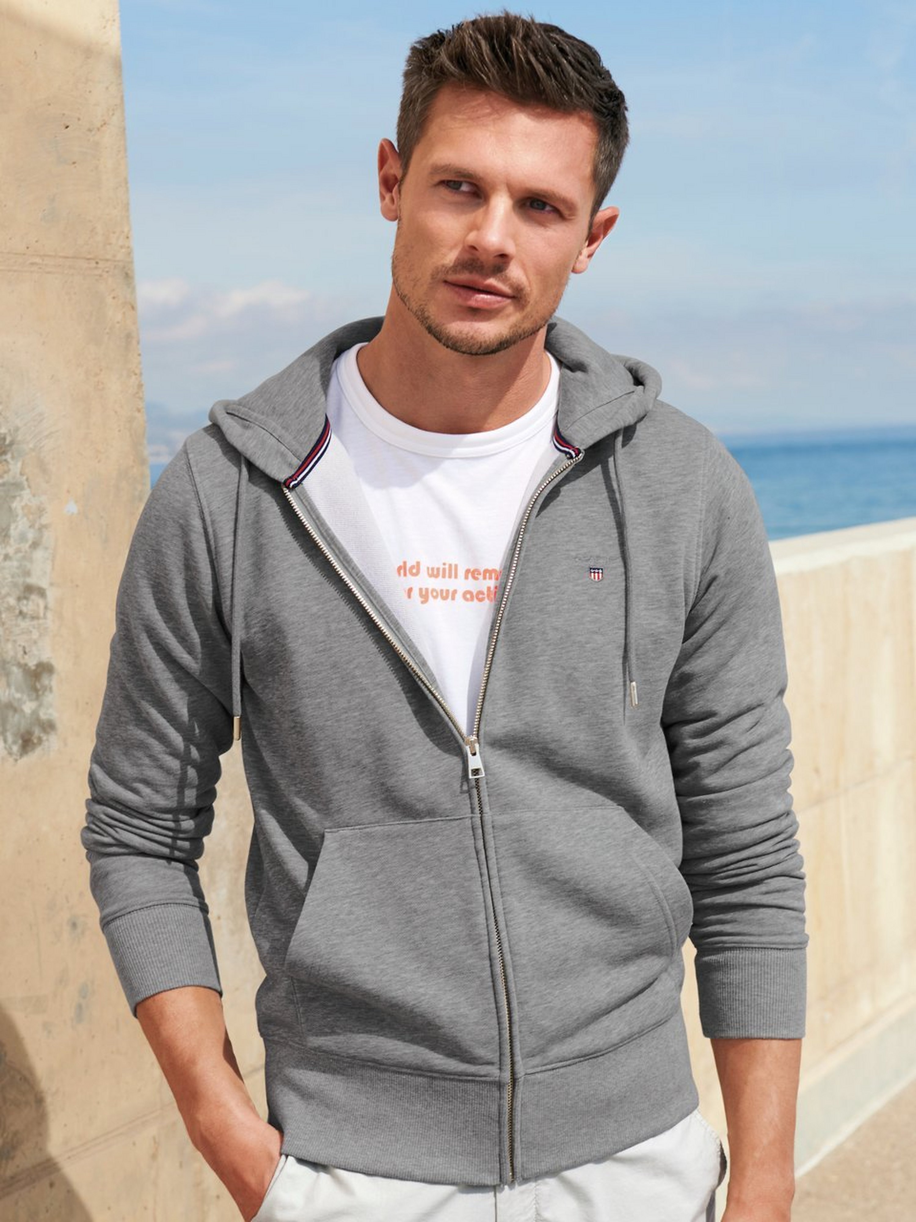 Hoodie-Jacke
