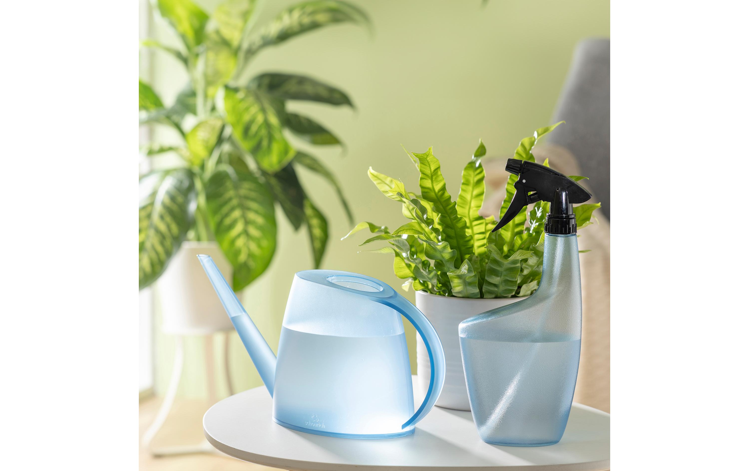 Giesskanne Lilly Hellblau mattBlumenkanne