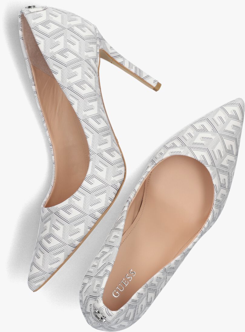 GUESS witte guess pumps piera