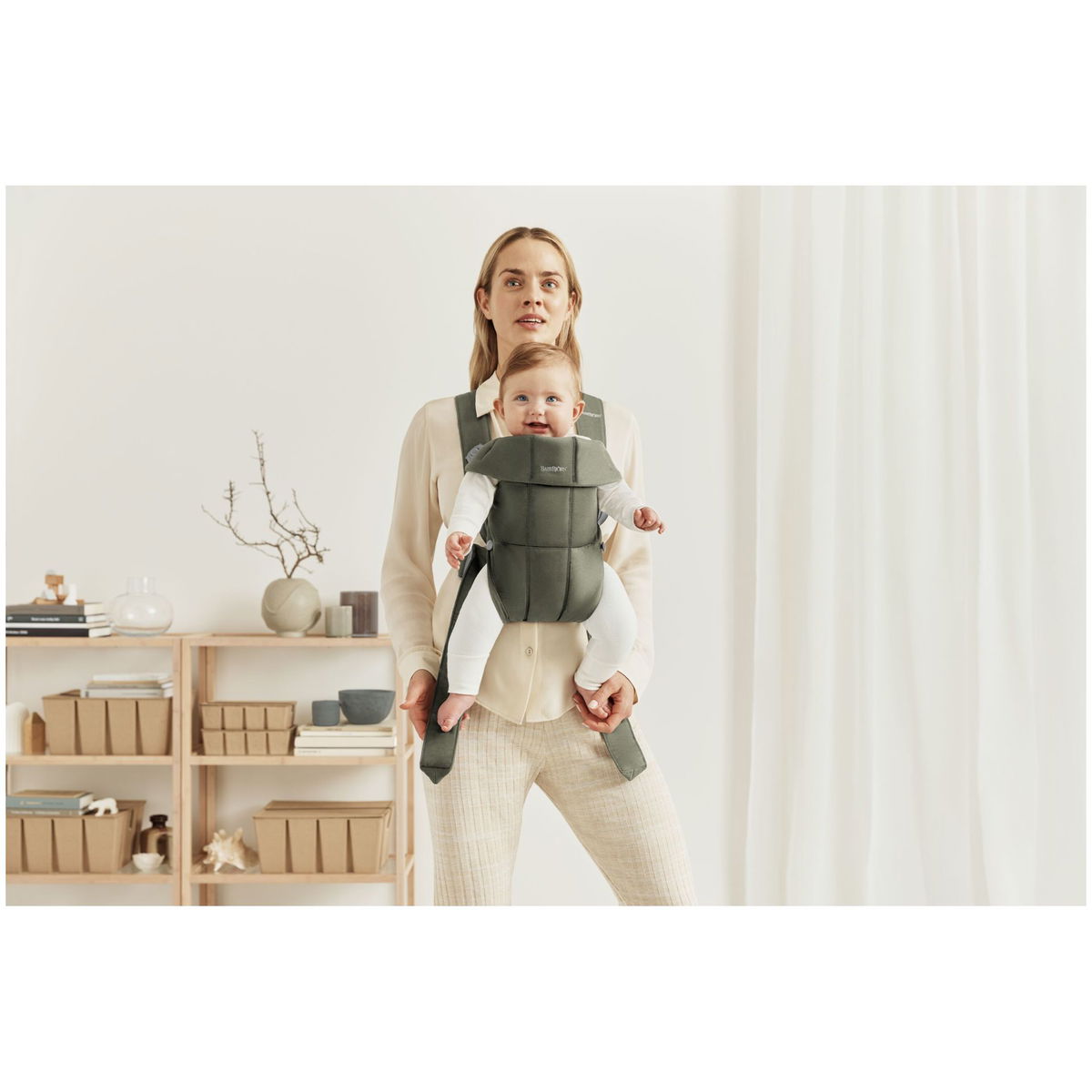 BabyBjörnBabyBjörn   Tragesitz Mini Cotton dunkelgrün