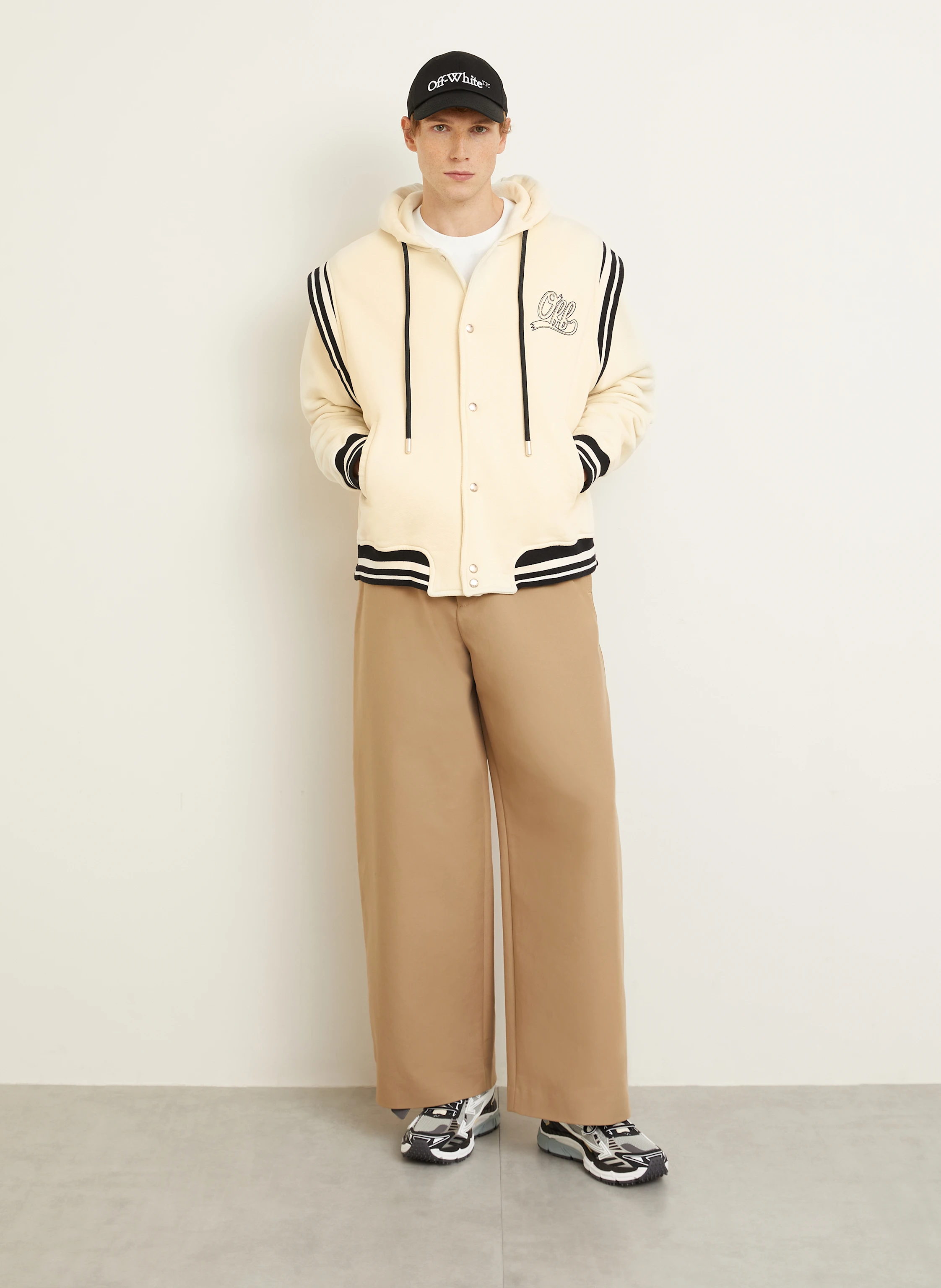 Off-White Sweatjacke