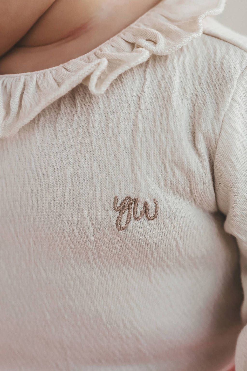 Your Wishes romper met ruches ecru
