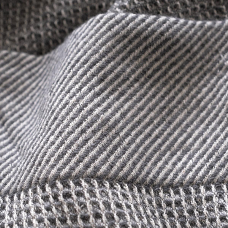Studio Zondag Pergamon Plaid 130x170 grijs