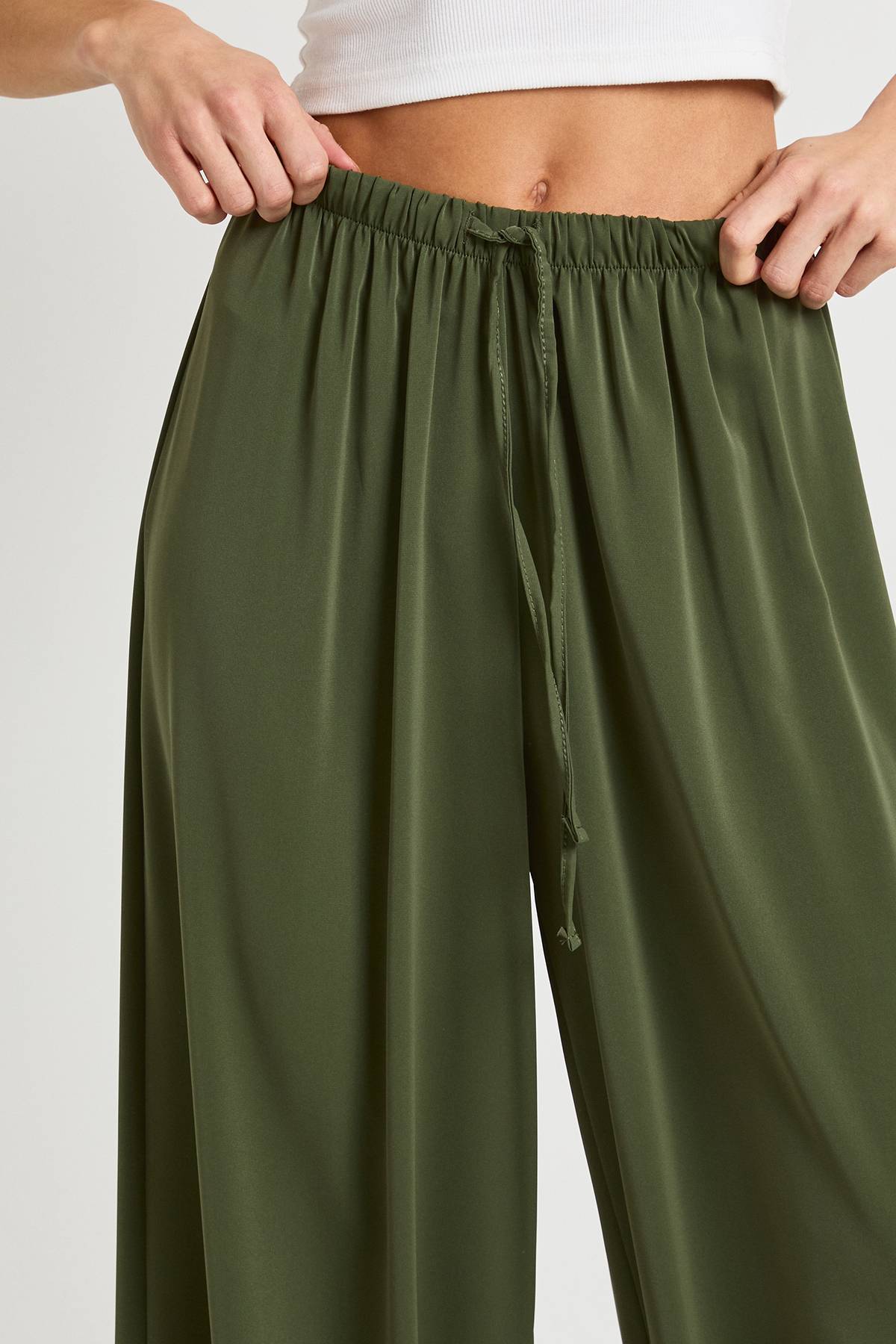 boohoo Pantalon Large Tissé Taille Haute