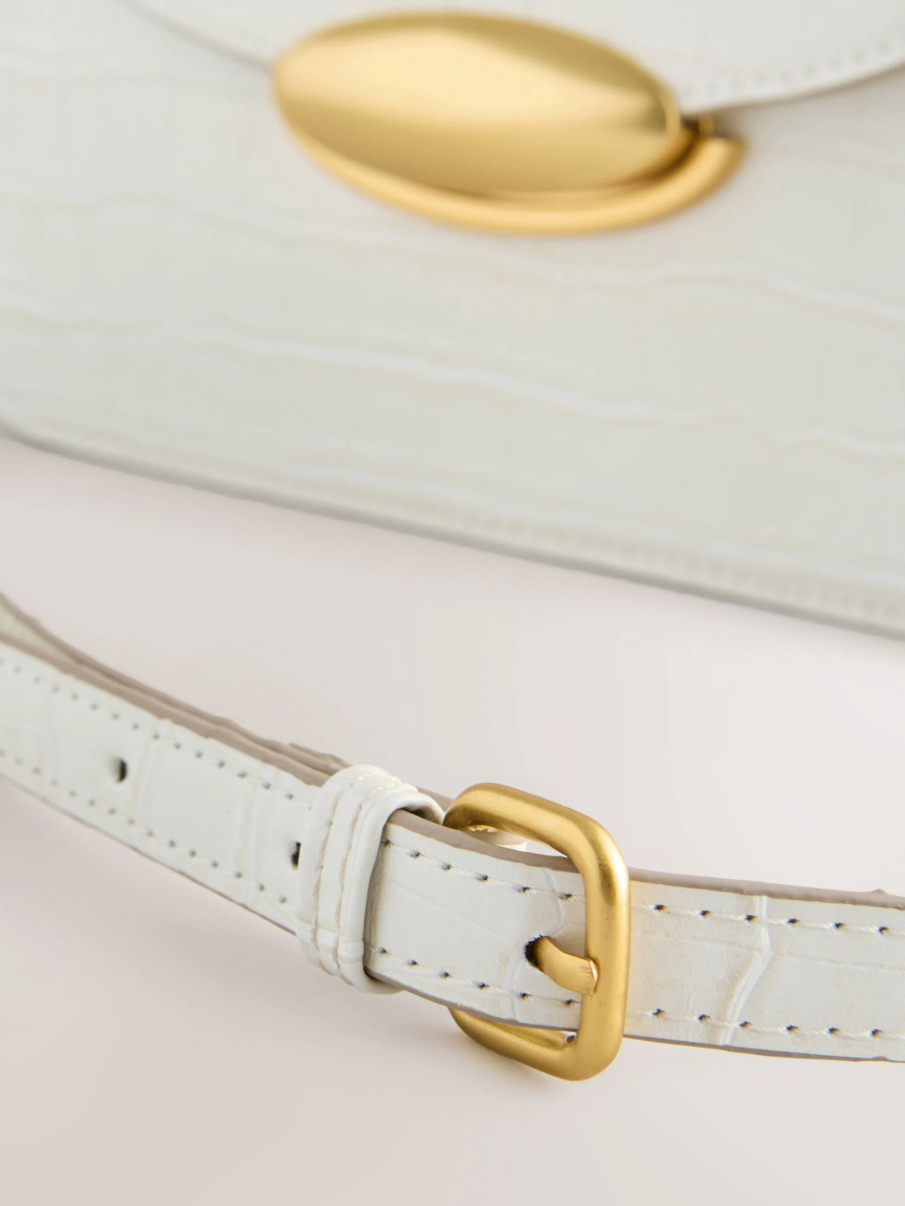 Botwit met krokodillenleereffect - Structured Cross Body Bag