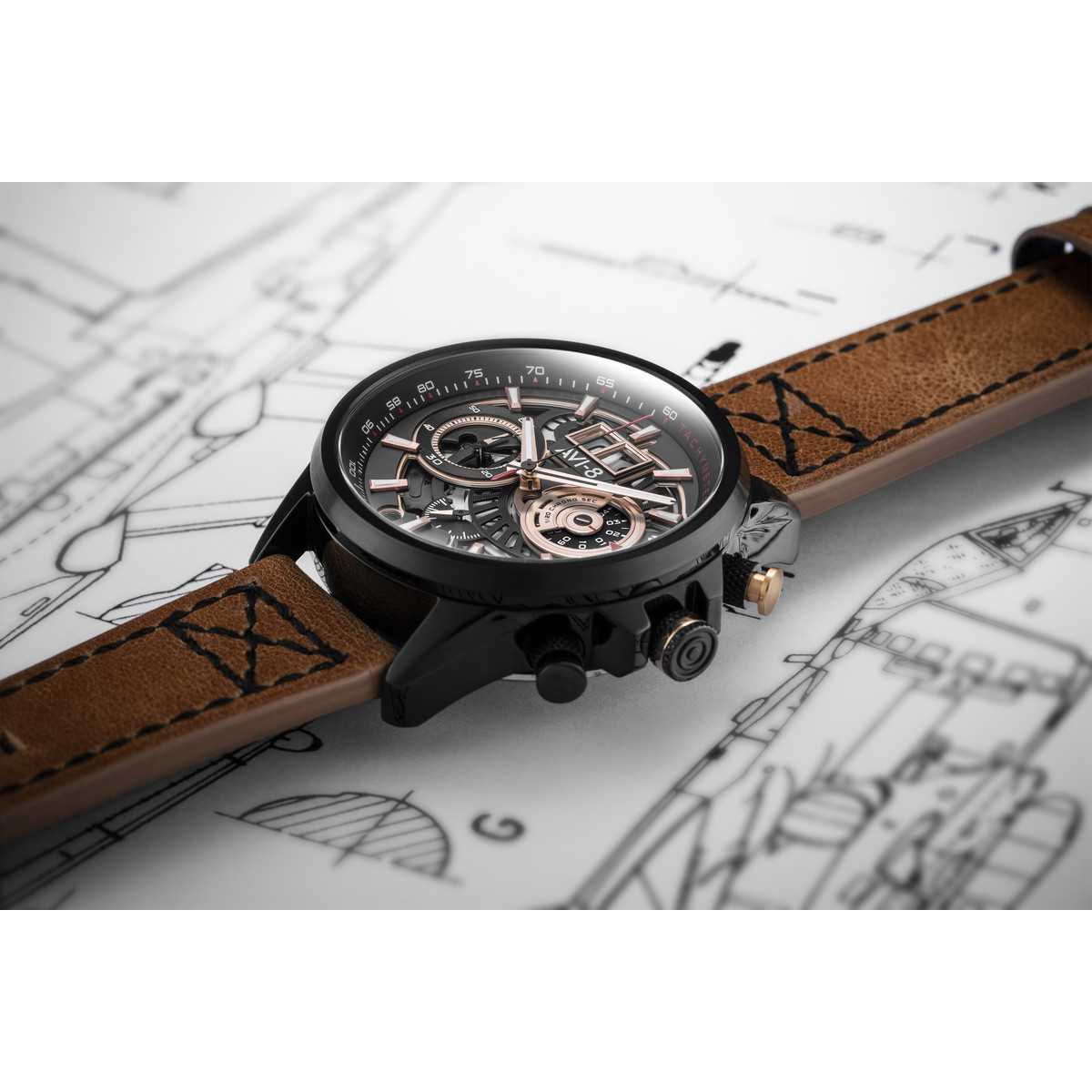 Montre AVI-8 homme chronographe acier noir cuir