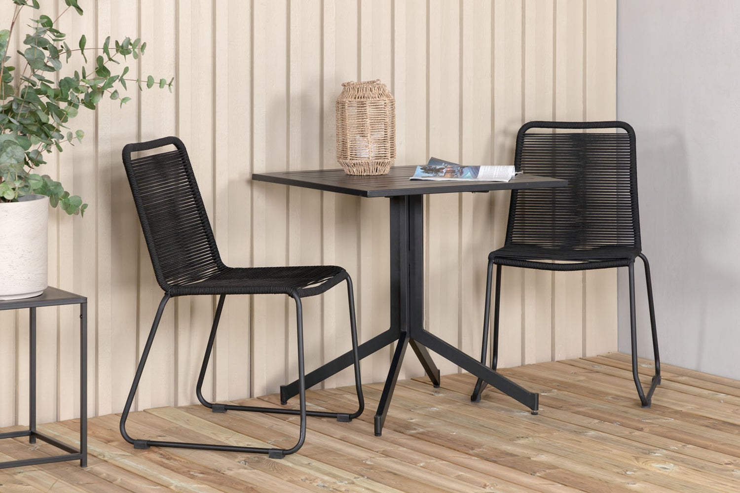 Tuinset Way, tafel 70x70cm en 2 stoelen, stabilS Lindos zwart. 70 x 70 x 72 cm
