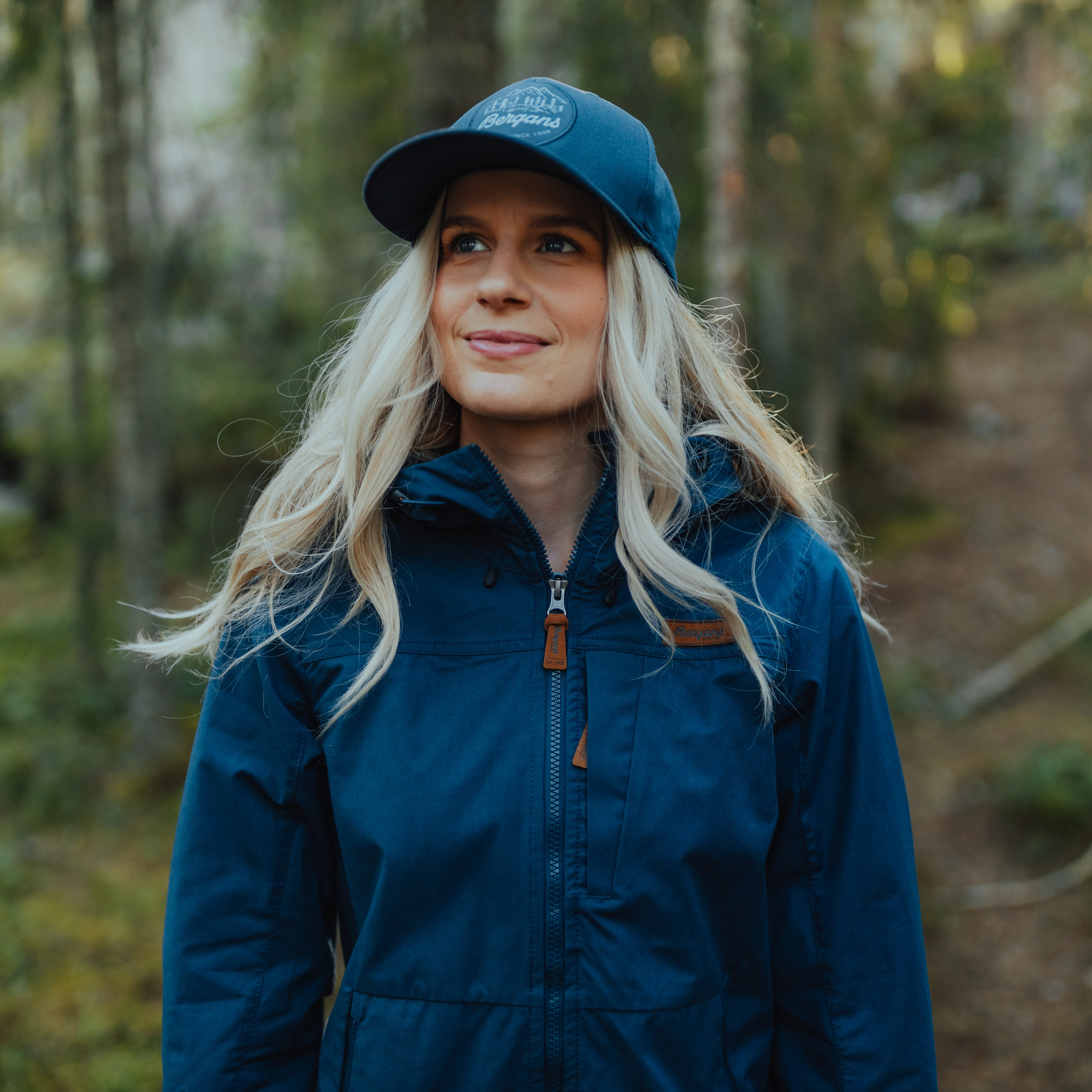 Nordmarka Leaf Light Wind Jacket Women Navy
