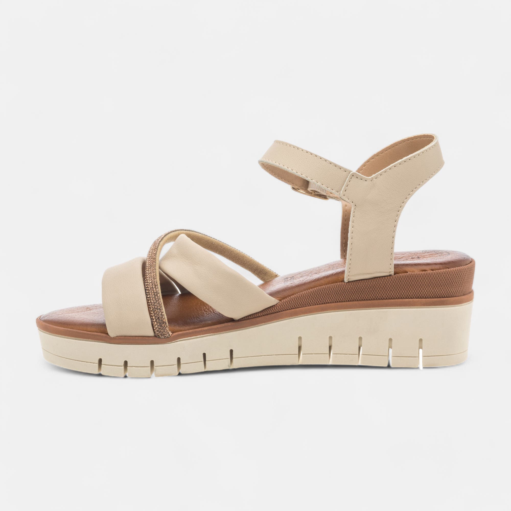 Sandales à talon compensé Femme en cuir beige
