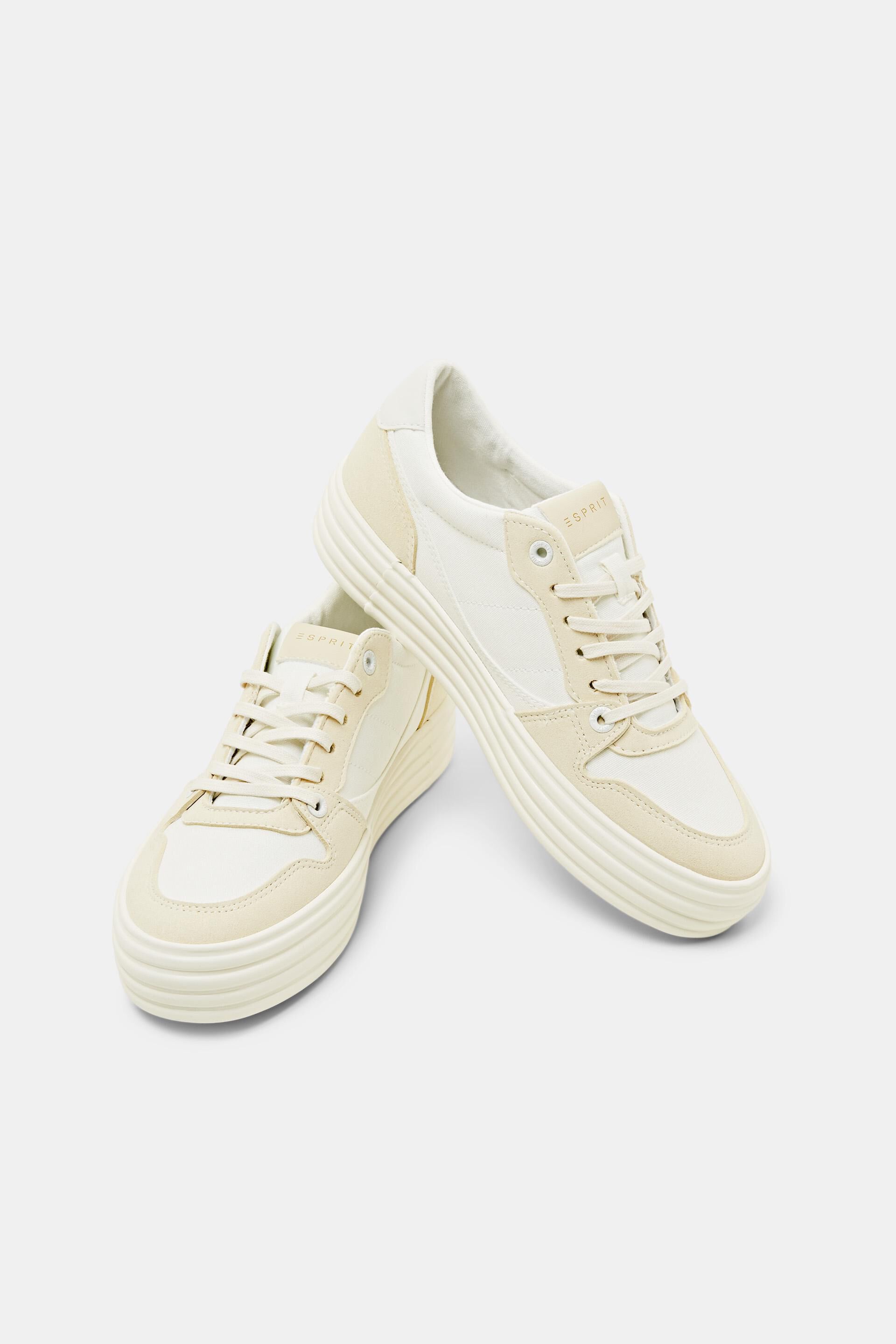 Sneakers dotées d’une semelle à plateau
