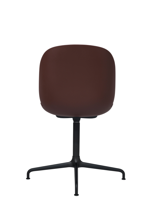 Gubi Beetle stoel met zwart aluminium swivel onderstel green