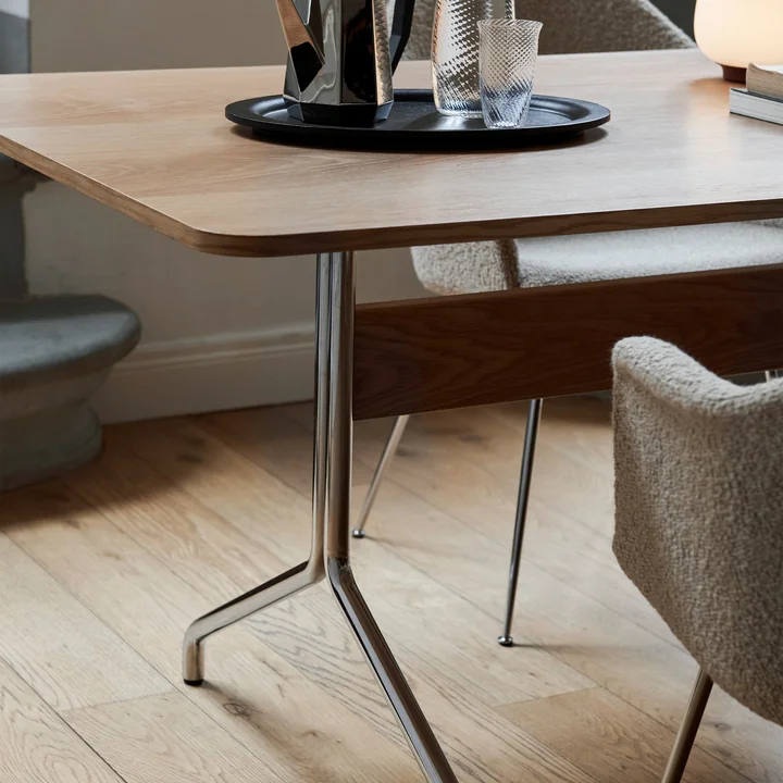 &Tradition - Pavilion Dining Esstisch AV18, 160 x 90 cm, Eiche klar lackiert / Gestell schwarz