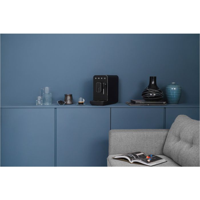 SMEG Kaffeevollautomat 50's Retro Style BCC02FBMEU Schwarz