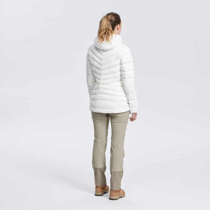 Decathlon Forclaz - Jaqueta puffer feminina com capuz Forclaz MT500