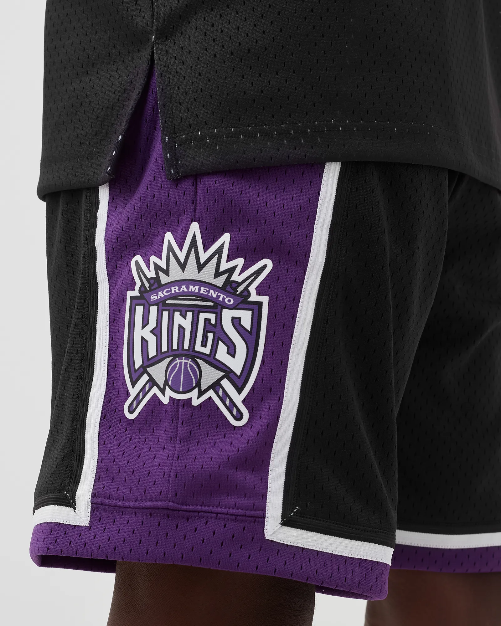 Mitchell & Ness NBA Swingman Shorts Sacramento Kings Road 2000-01