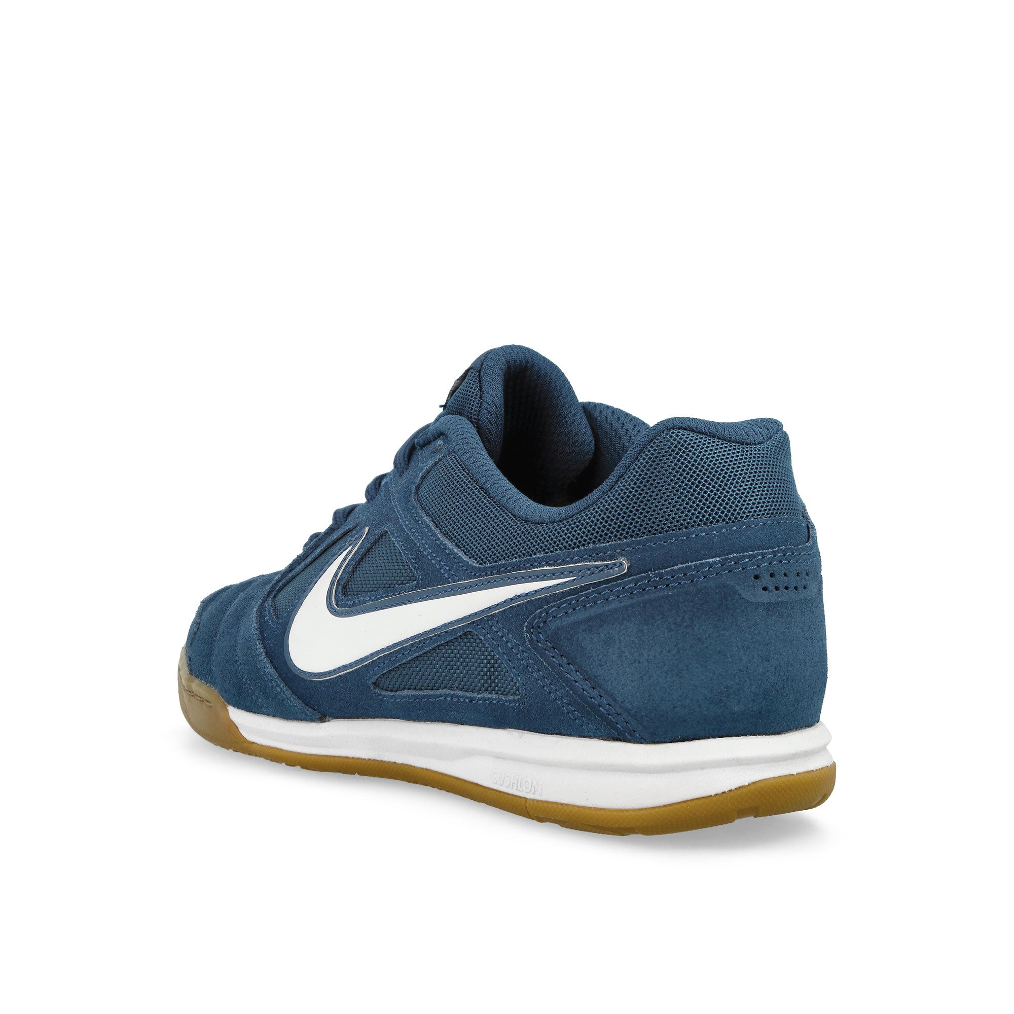 Nike<br>Gato